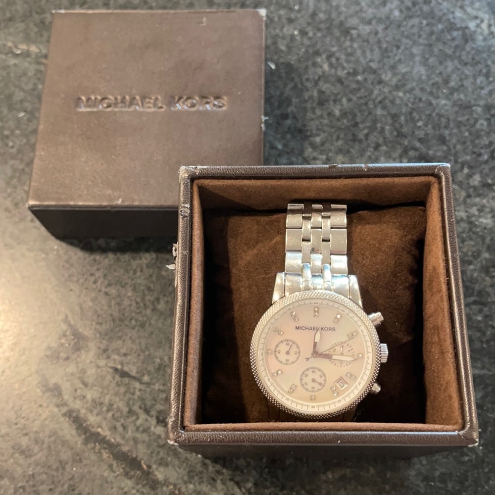 Michael kors watch